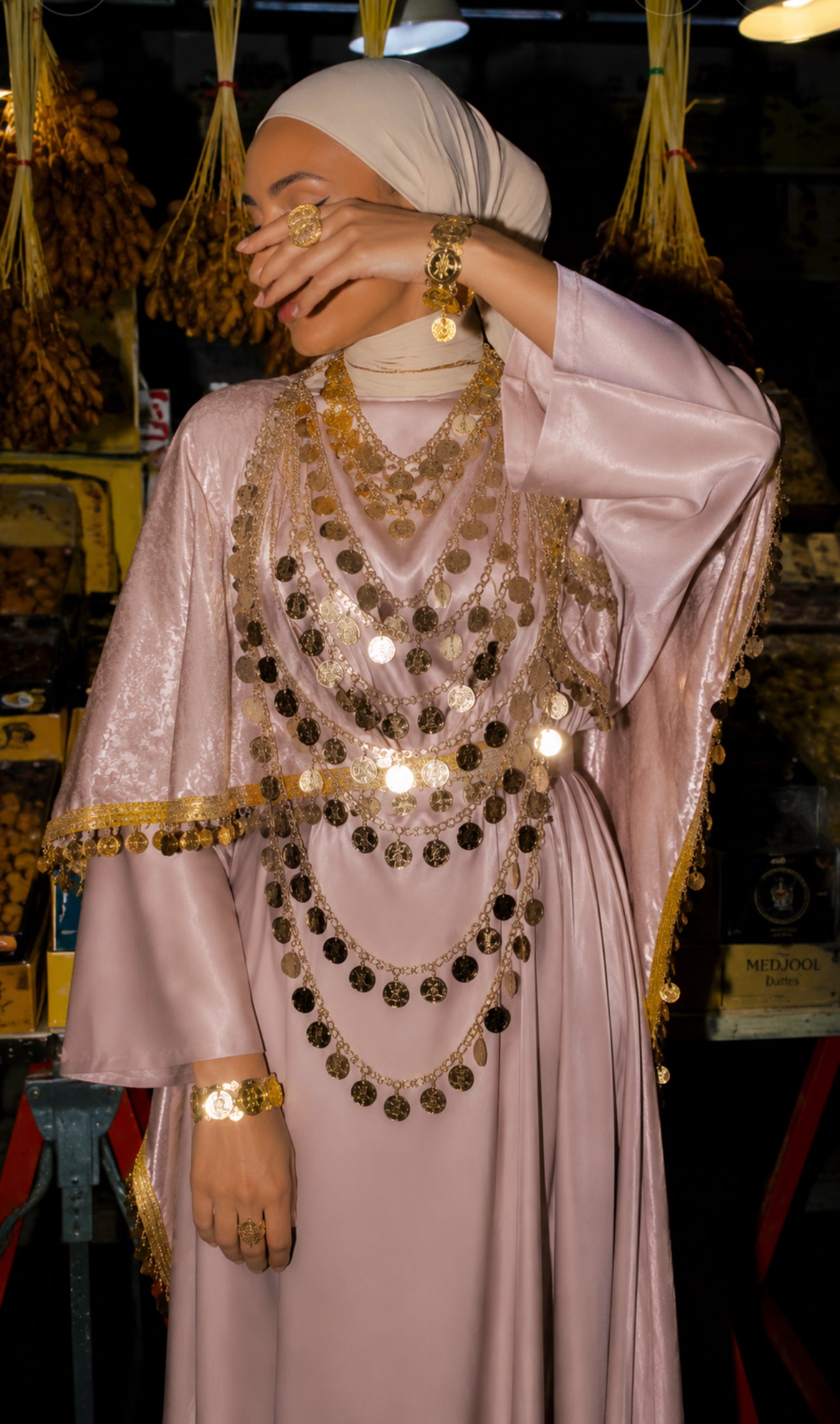 Robe Nala Chaoui Algérienne | Sous-Robe Satin & Drapé Dos | Fait Main Algérie