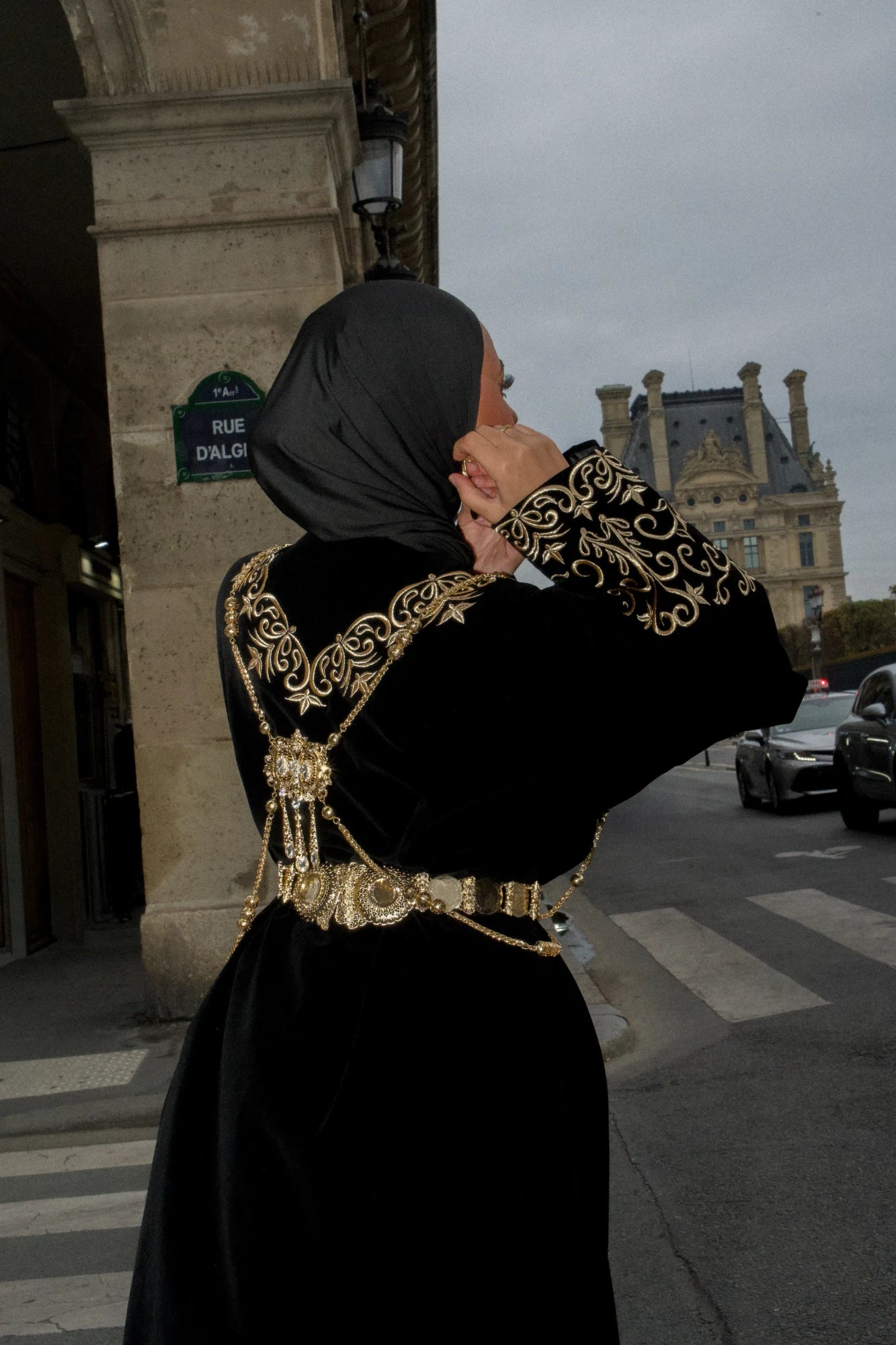 Caftan El Kadi Algérien — Robe Traditionnelle Brodée